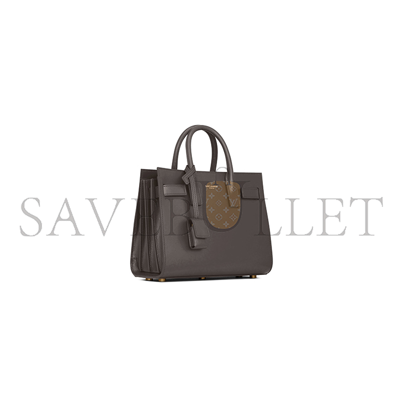 Y51 SAC DE JOUR IN SMOOTH LEATHER – NANO 39203502G9W1997 (22*18*10.5cm)